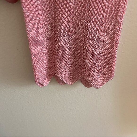 Like new WHBM rose sweater size Small - Picture 7 of 7